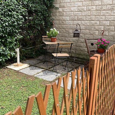 In&Out Apartment - Mostacciano, Eur Rzym Zewnętrze zdjęcie