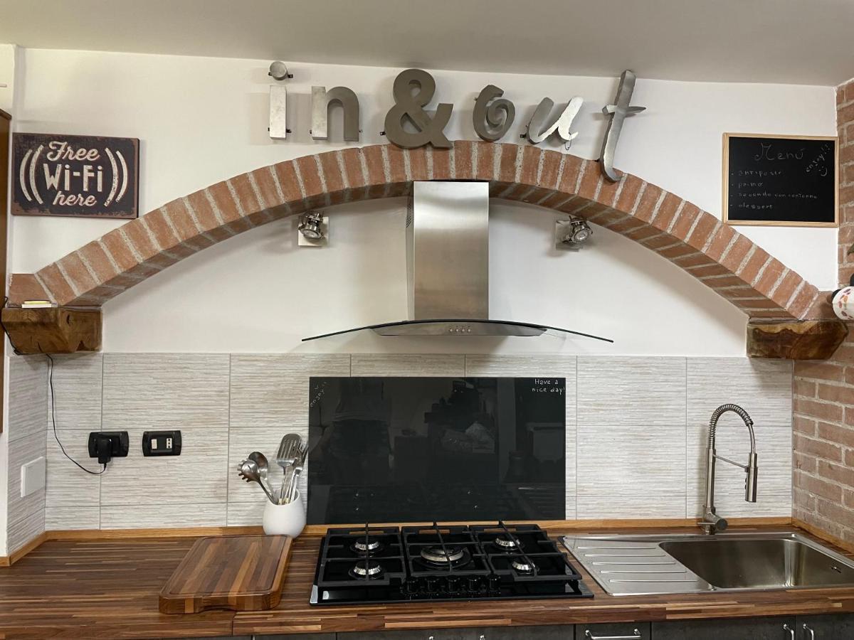 In&Out Apartment - Mostacciano, Eur Rzym Zewnętrze zdjęcie