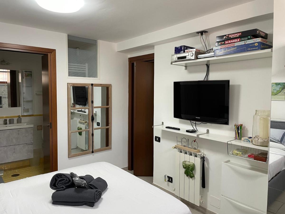 In&Out Apartment - Mostacciano, Eur Rzym Zewnętrze zdjęcie