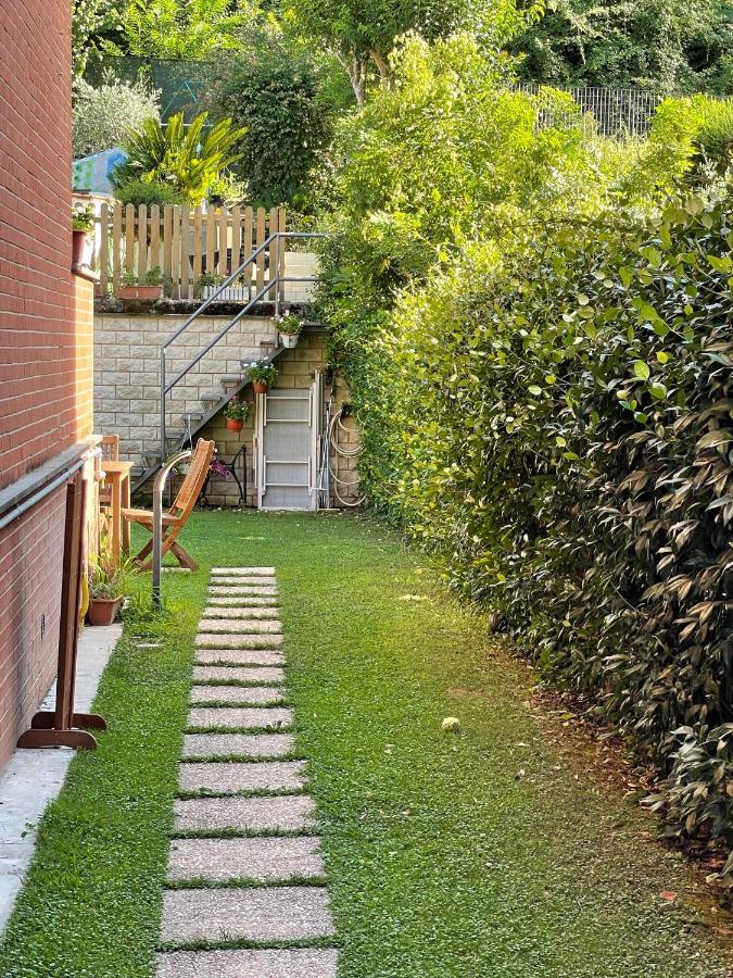 In&Out Apartment - Mostacciano, Eur Rzym Zewnętrze zdjęcie